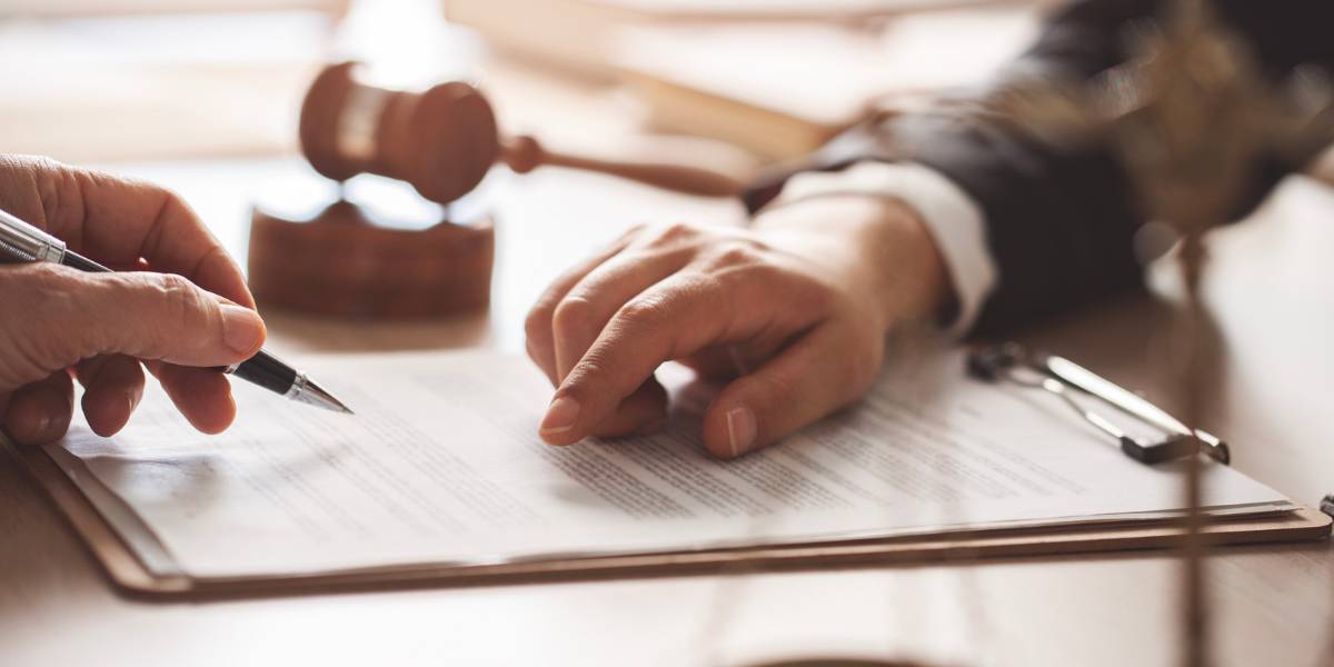 What Does an Intellectual Property Lawyer Do?