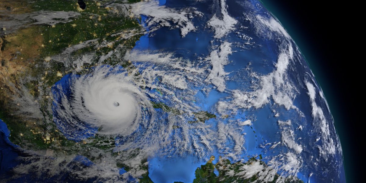 How should I prepare for Hurricane Ian and other Severe Storms?